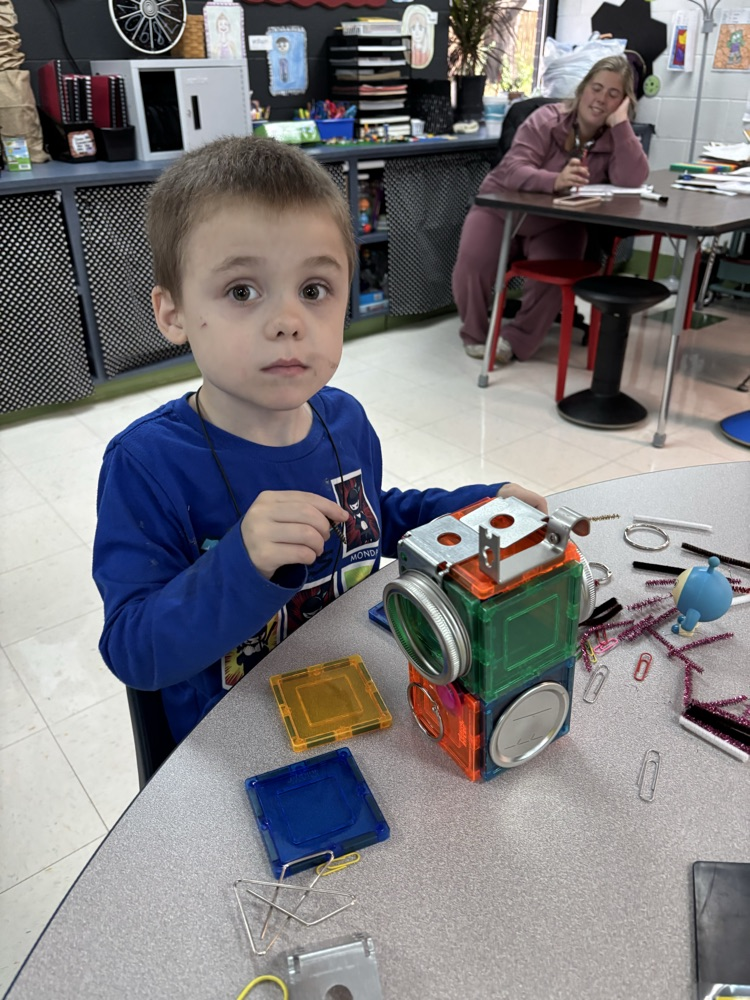 East Students Enjoy Making Robots During STEM time.