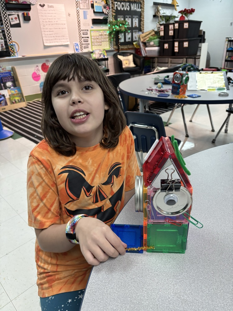 East Students Enjoy STEM Time