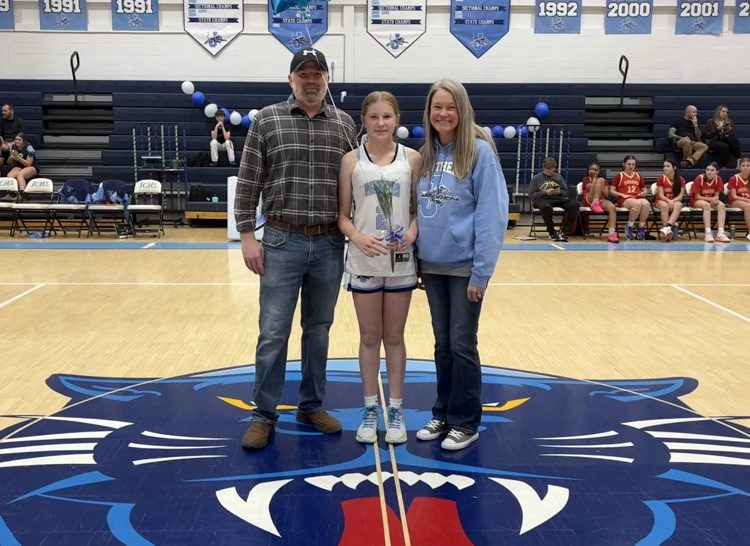 girls basketball 8th grade night 