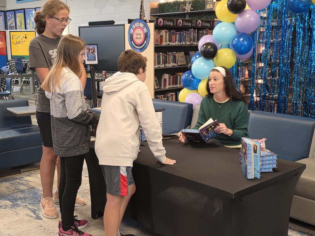 OBOS with author Lindsay Currie
