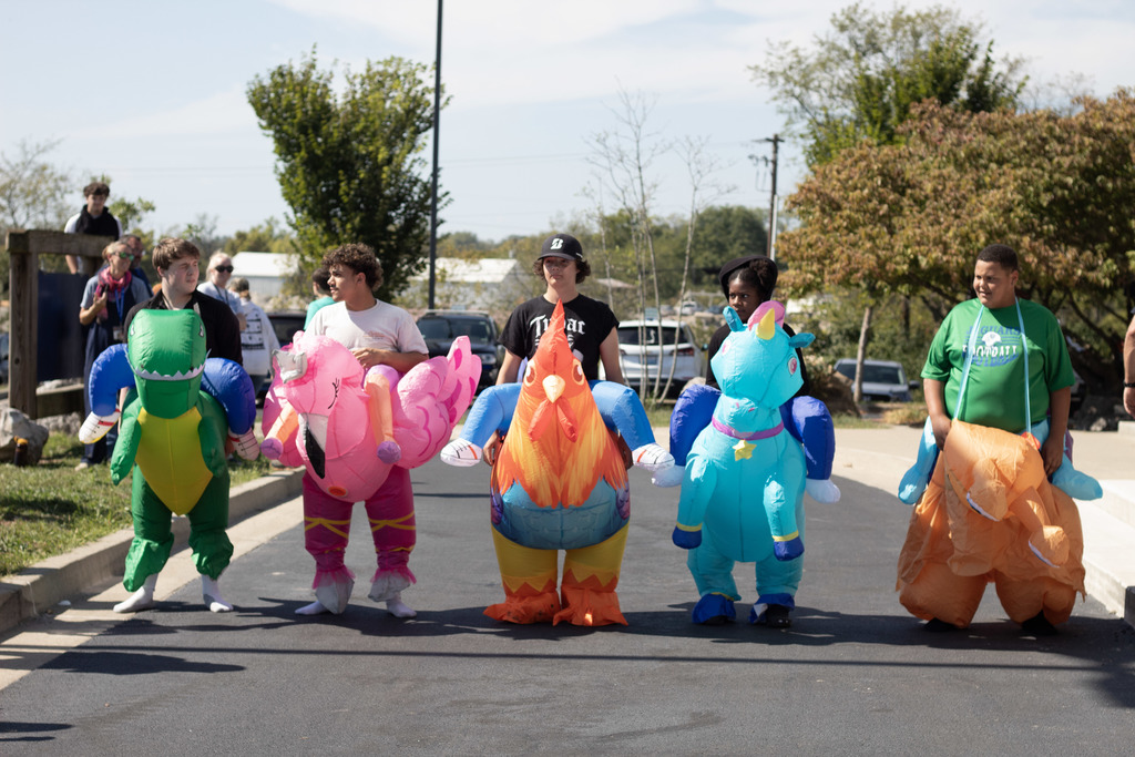 Communities Inflatable Race