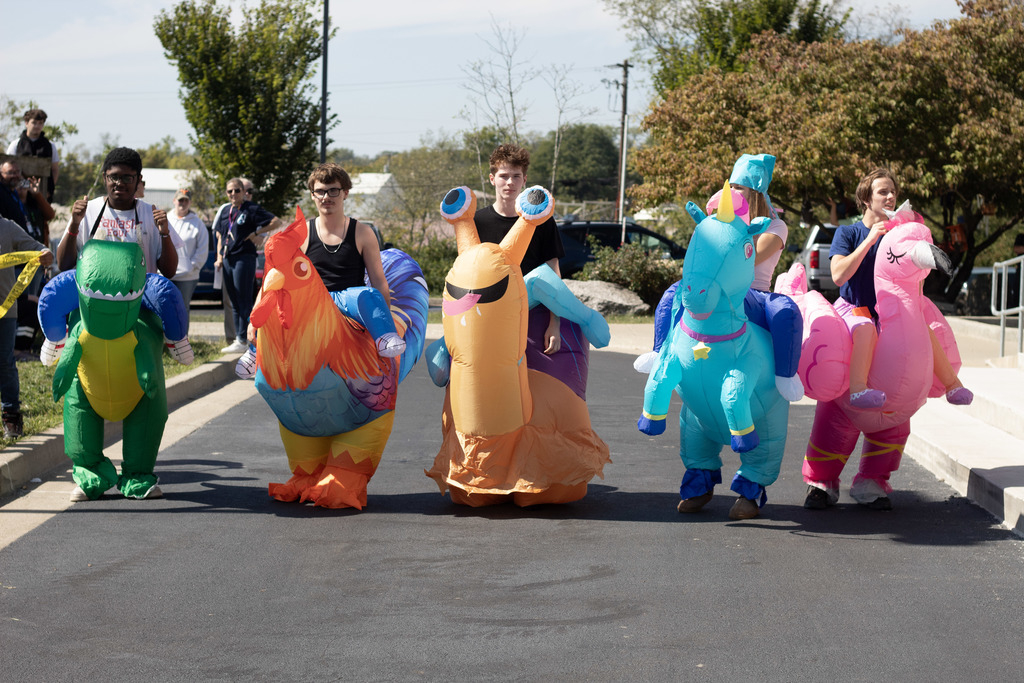 Communities Inflatable Race