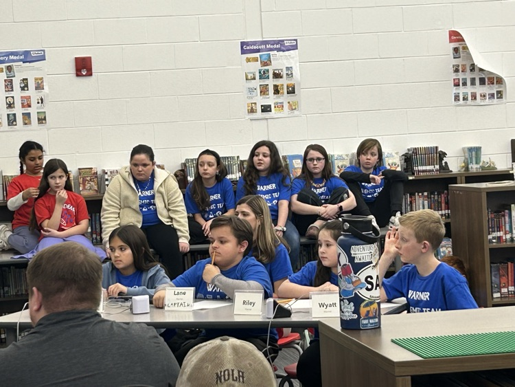 students during quick recall competition