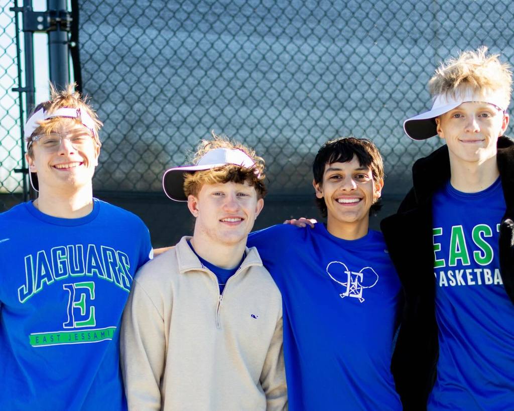 EJHS Tennis players