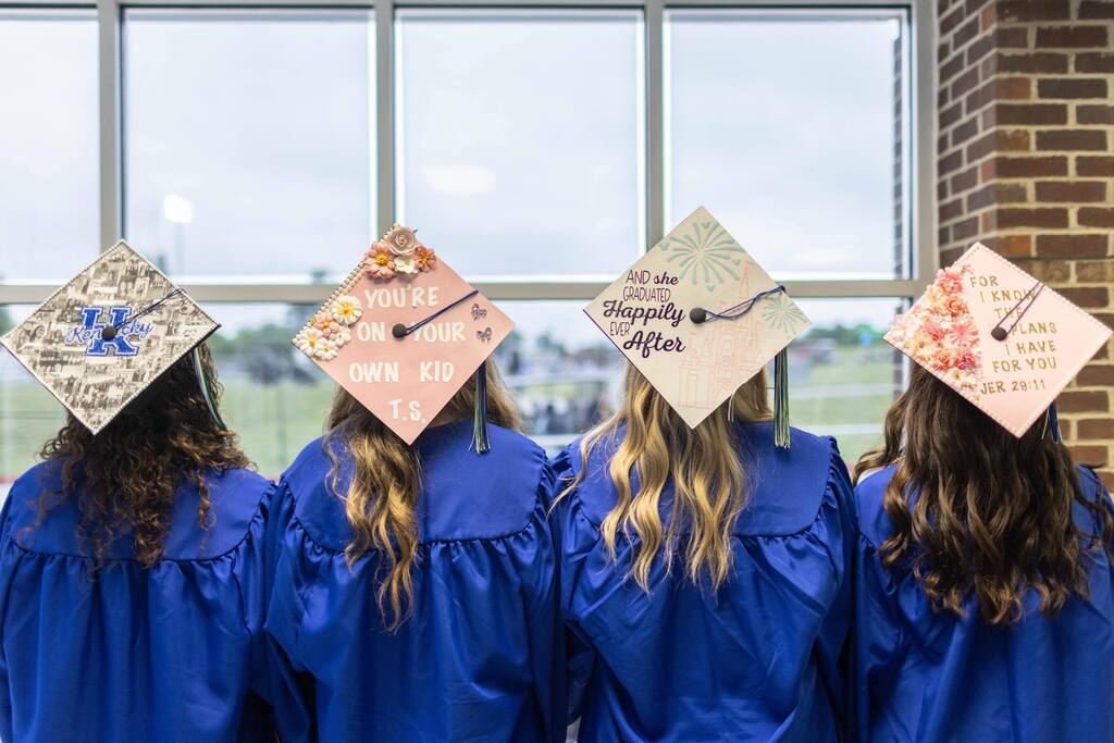 EJHS Grad hats