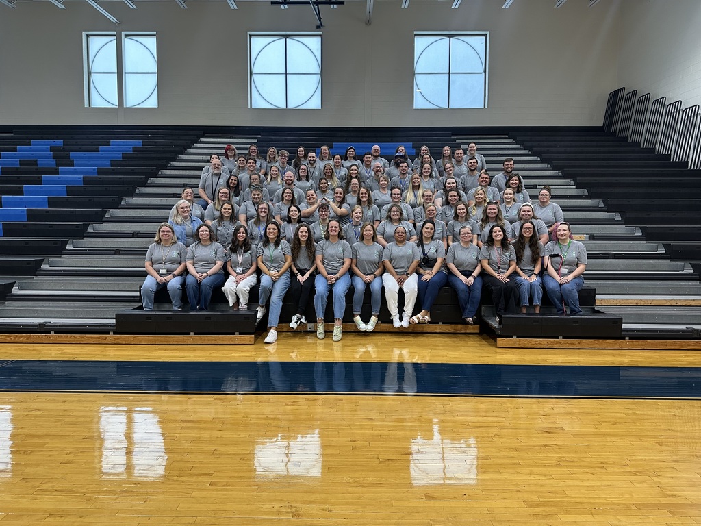 26-27 EJMS staff picture.