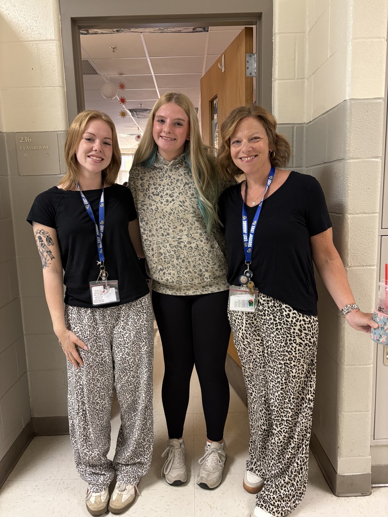 East Middle showing off our jaguar pride with crowns and jaguar print for day 1 of Spirit Week.