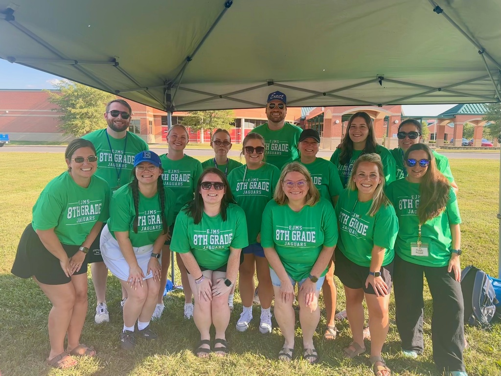 8th grade team ready for families.