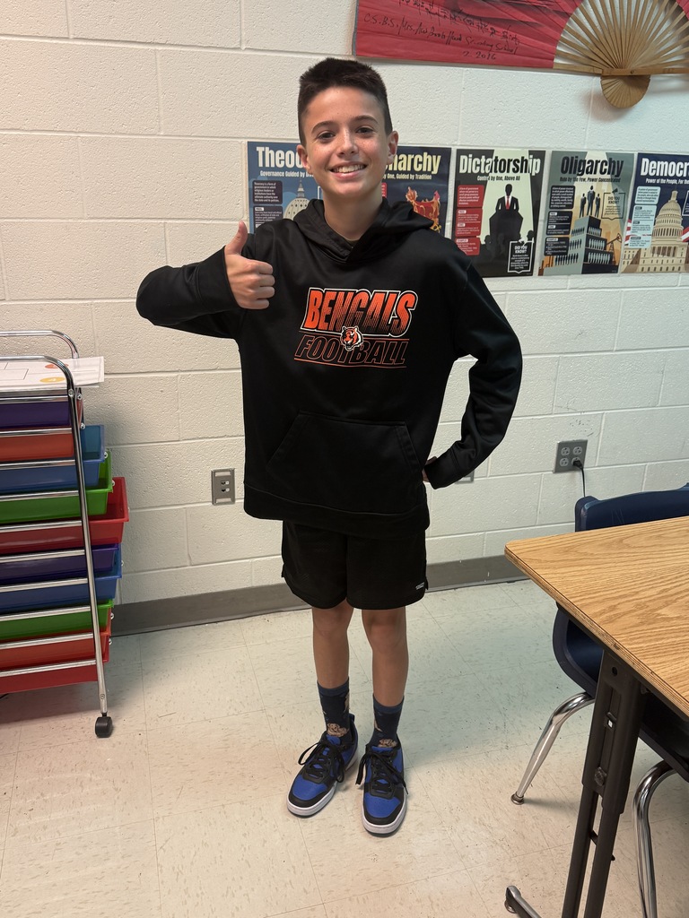 Students getting in on the wacky sock action!