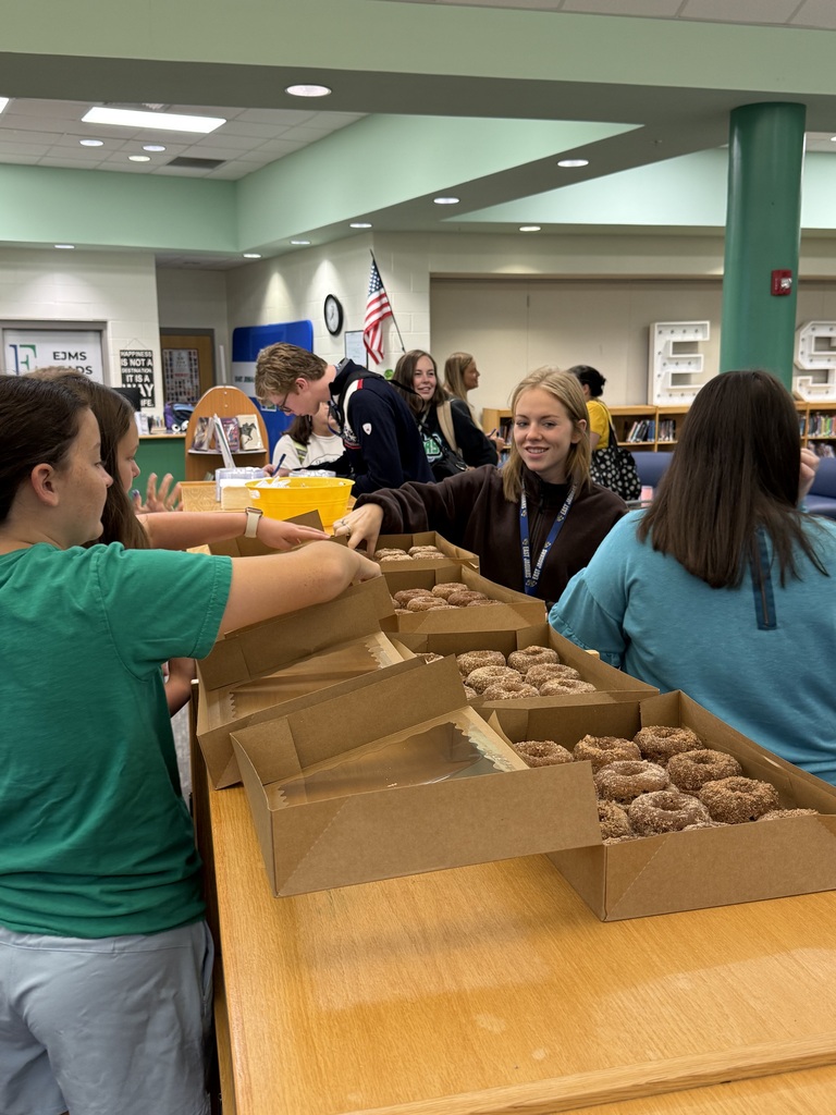 EJMS enjoying some amazing donuts from Kate’s Cocoa Kitchen!