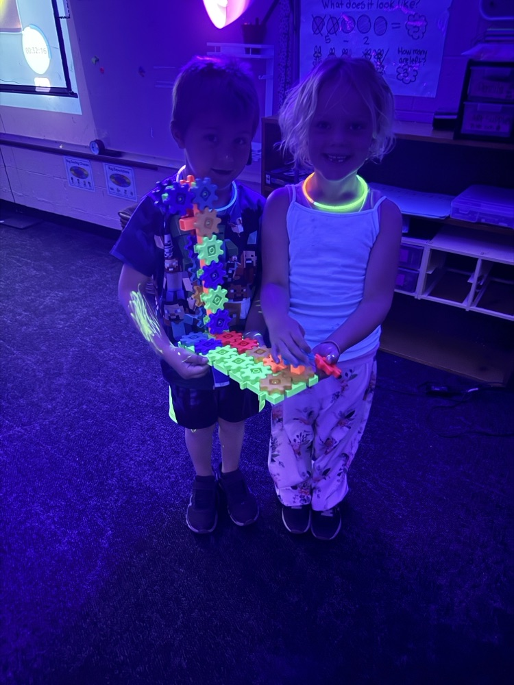 glow day