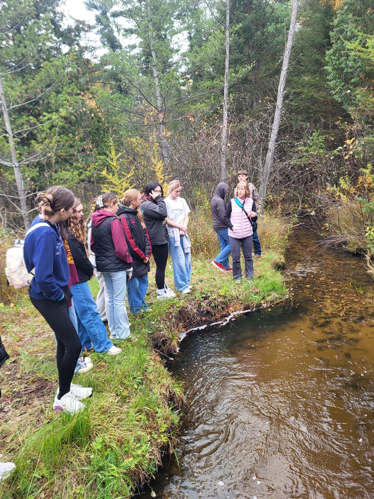 8th Grade students attended a Science field at the Greenwood Foundation Property this past Thursday. They enjoyed learning about Sea Lampreys as well as the habitats/wildlife at the property. 