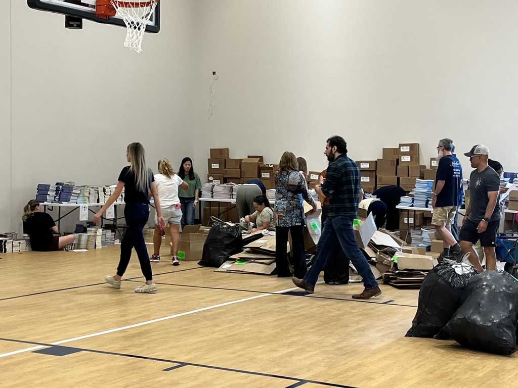 Curriculum Move in Day