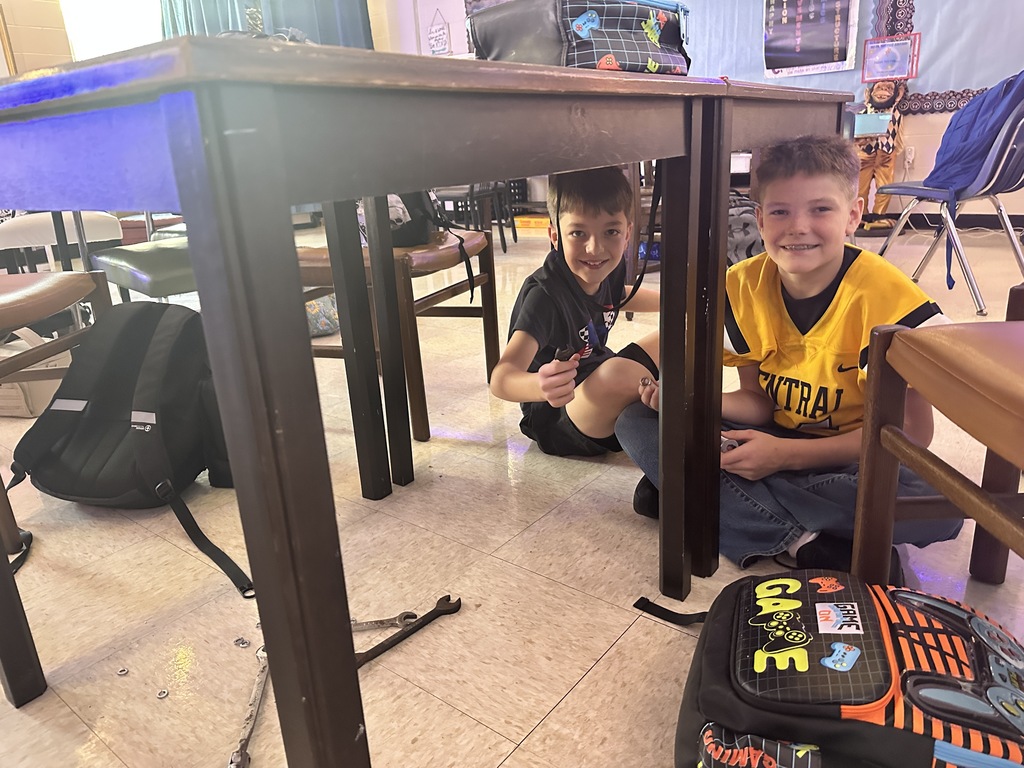 Mrs. Bayes' Helpers