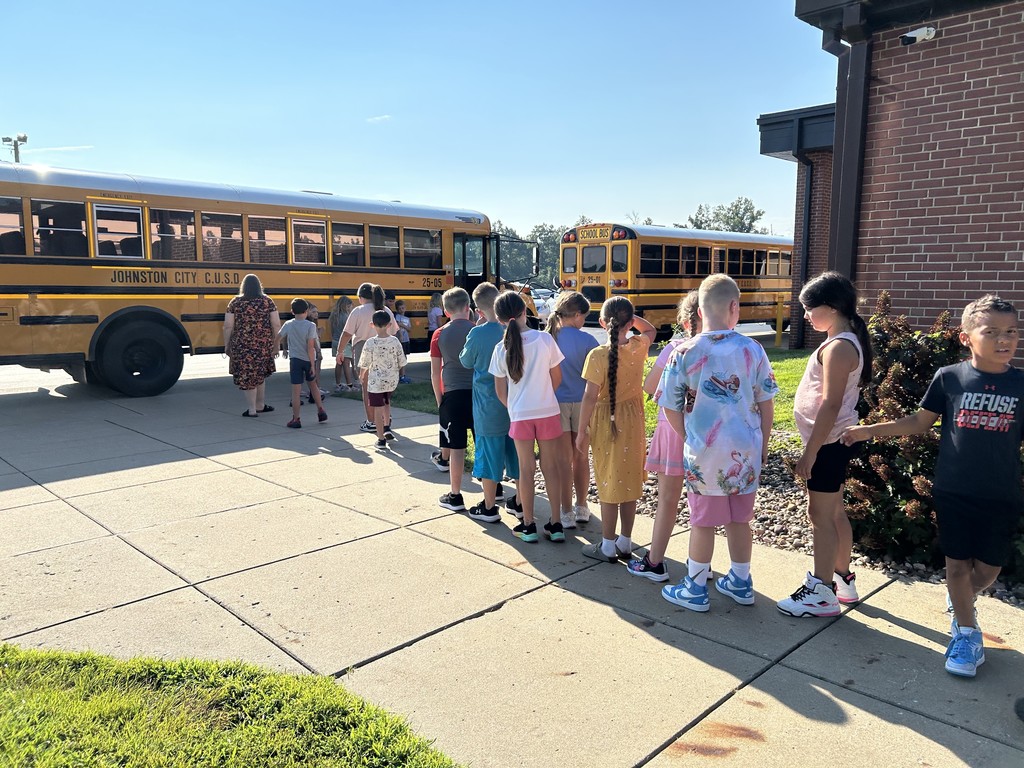 Lincoln Elementary Bus Safety drills 2025
