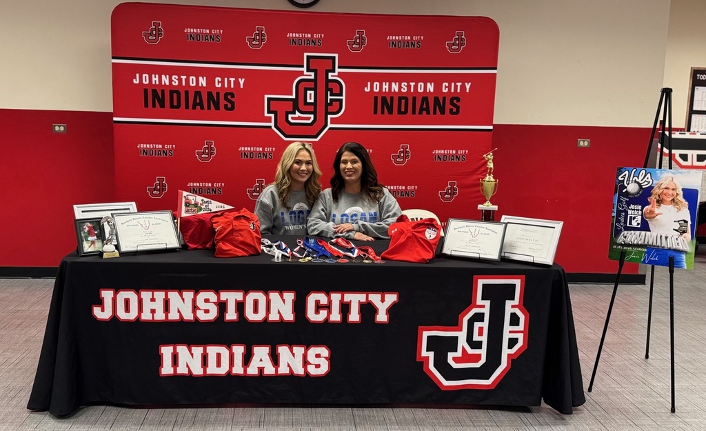 Josie Welch signs letter of intent 