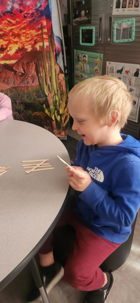 Mrs. Cheers' class uses geo boards