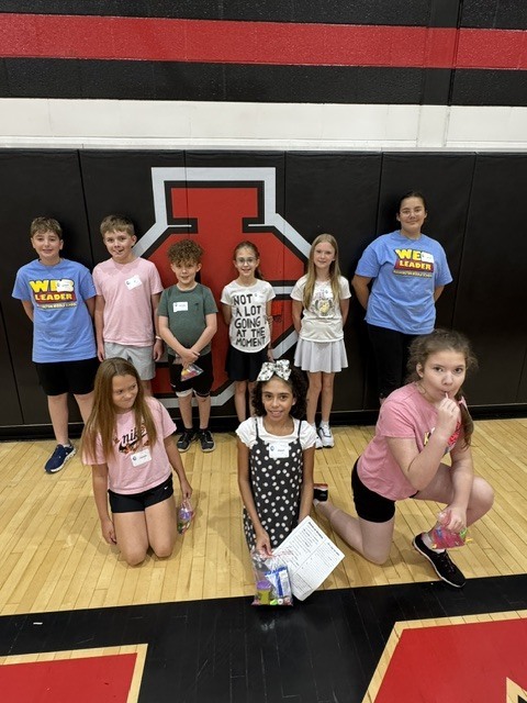 5th grade student with their web leader groups