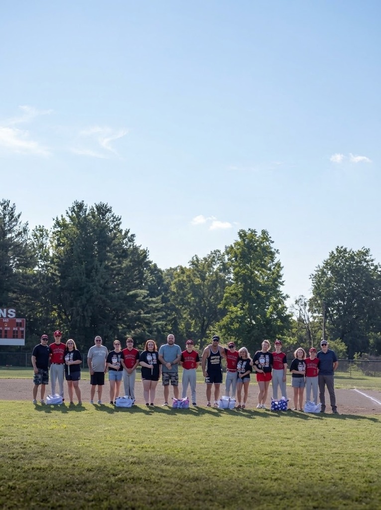 8th grade baseball players with their families