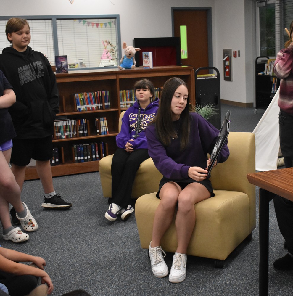 Charlotte Walker reads to TGES students