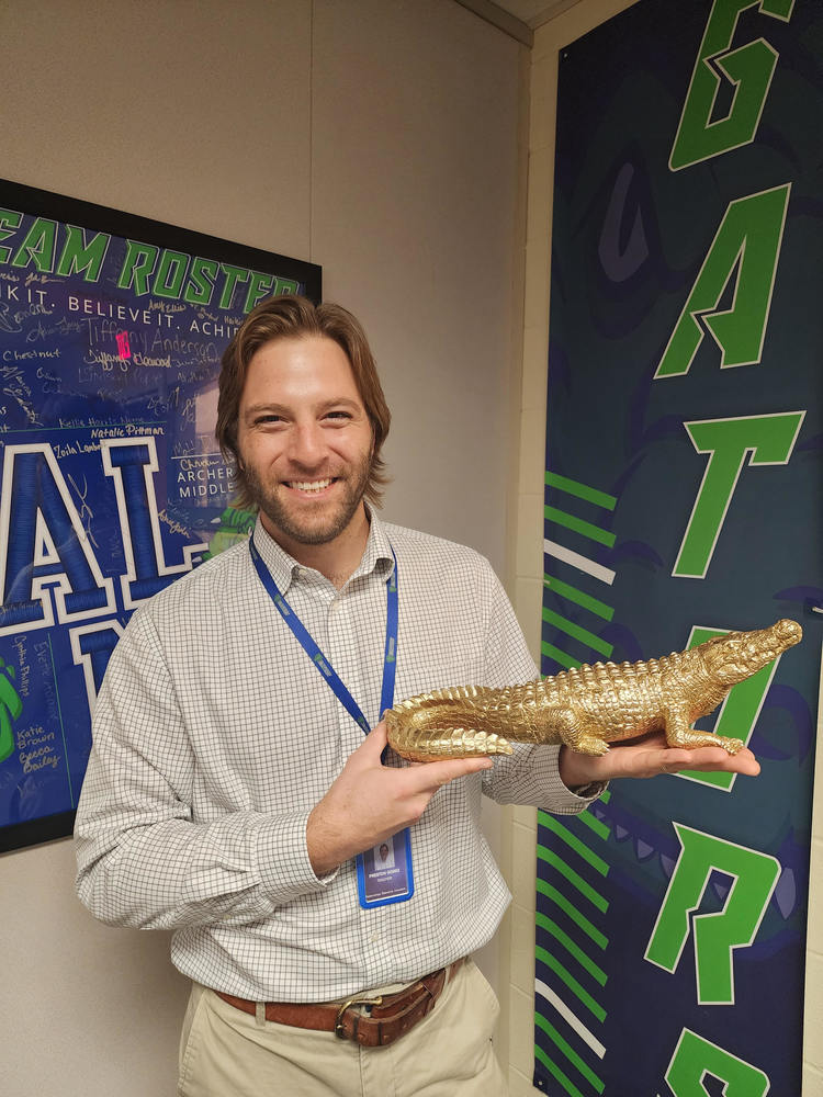 Mr. Gomez Golden Gator