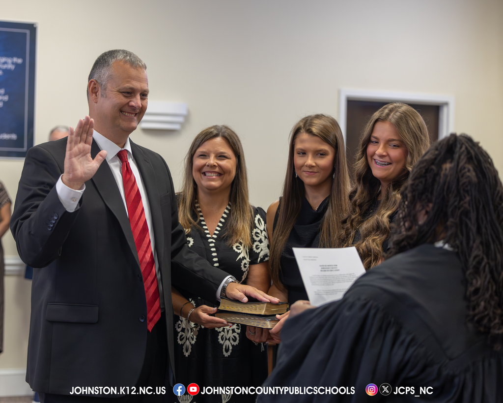 Dr. David Pearce swearing-in