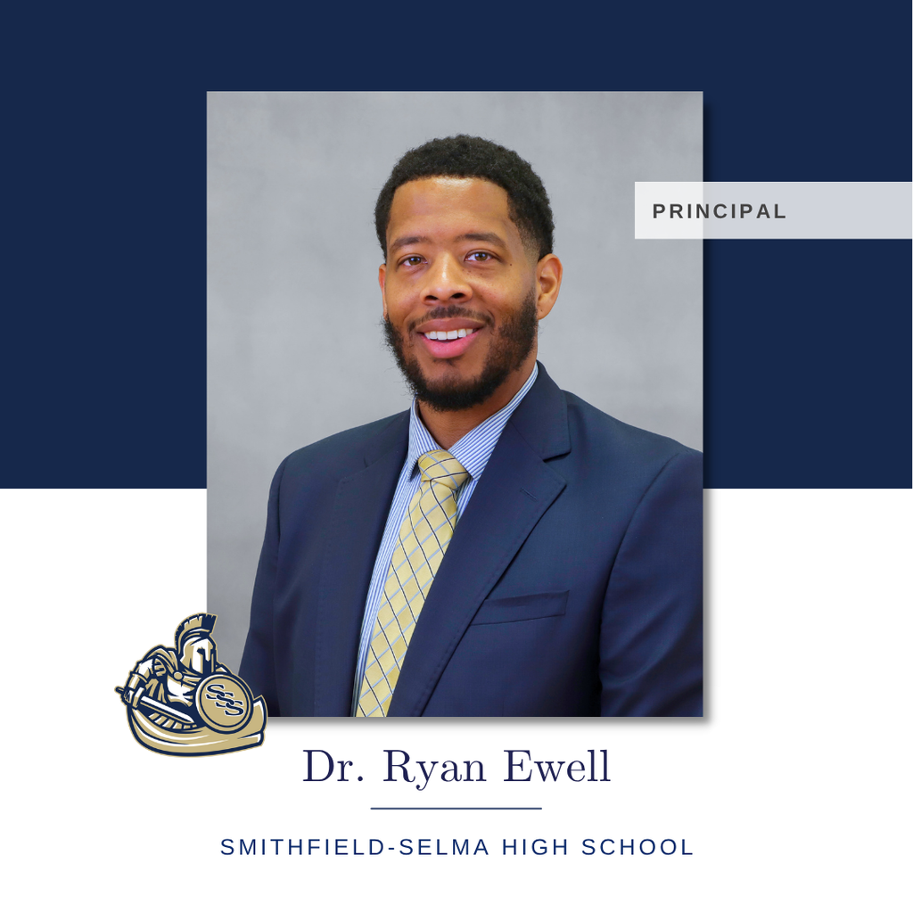 Dr. Ryan Ewell Headshot