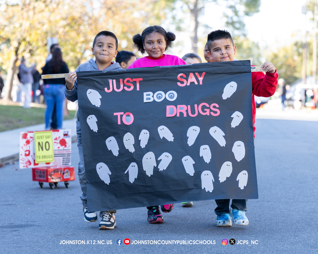 Red Ribbon Parade At Pine Level Elementary