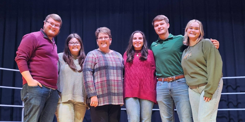 Mrs. Mooring and NJHS alumni