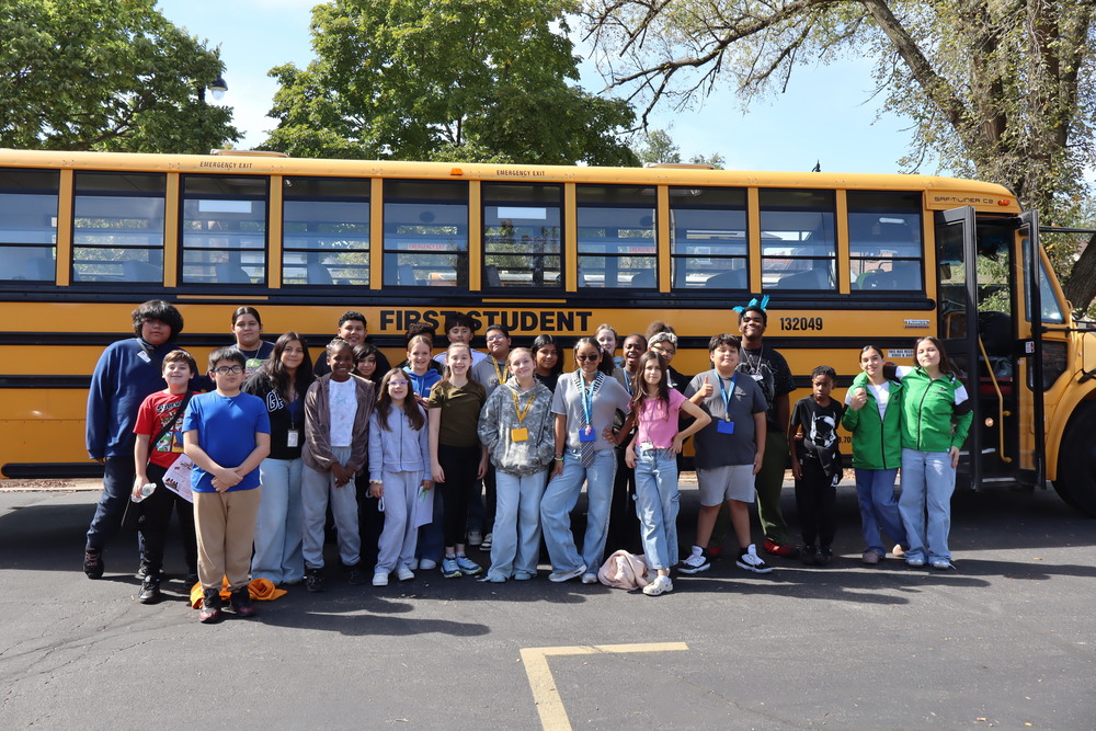 Junior HIgh Student Advisory Students