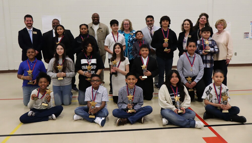 School Board and Superintendent with the Student Scholarship Winners