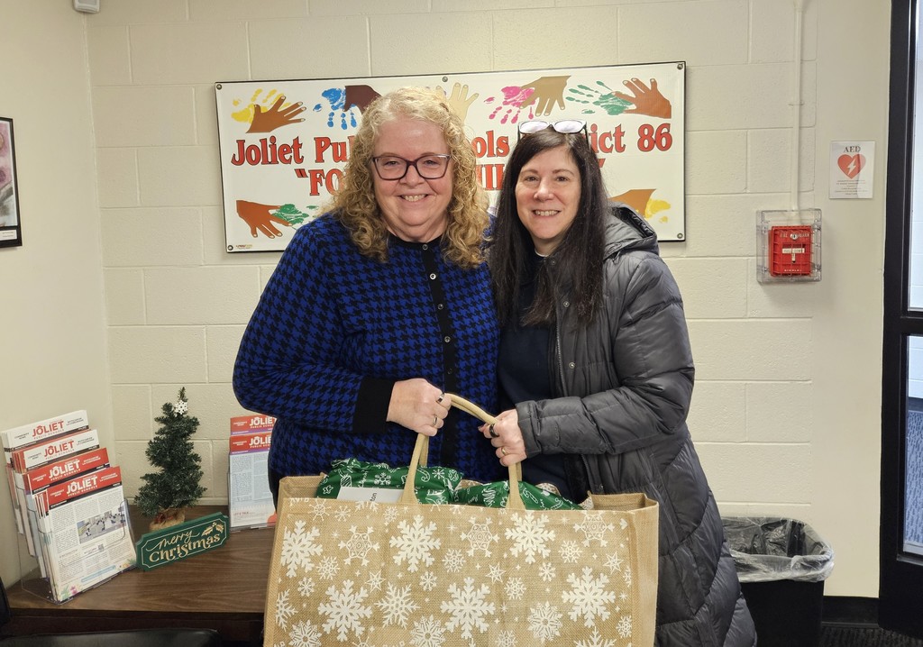 Superintendent Dr. Rouse and Visitation & Aid Society President