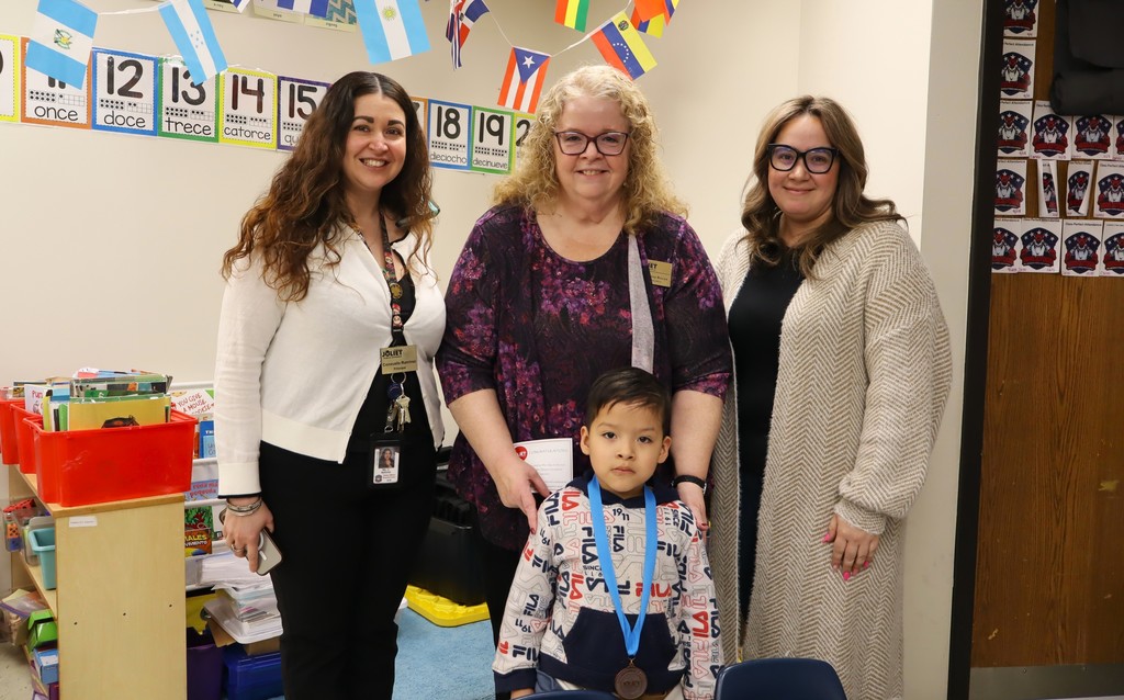 Superintendent Student Award  at Thomas Jefferson School with Superintendent, Principal and Teacher