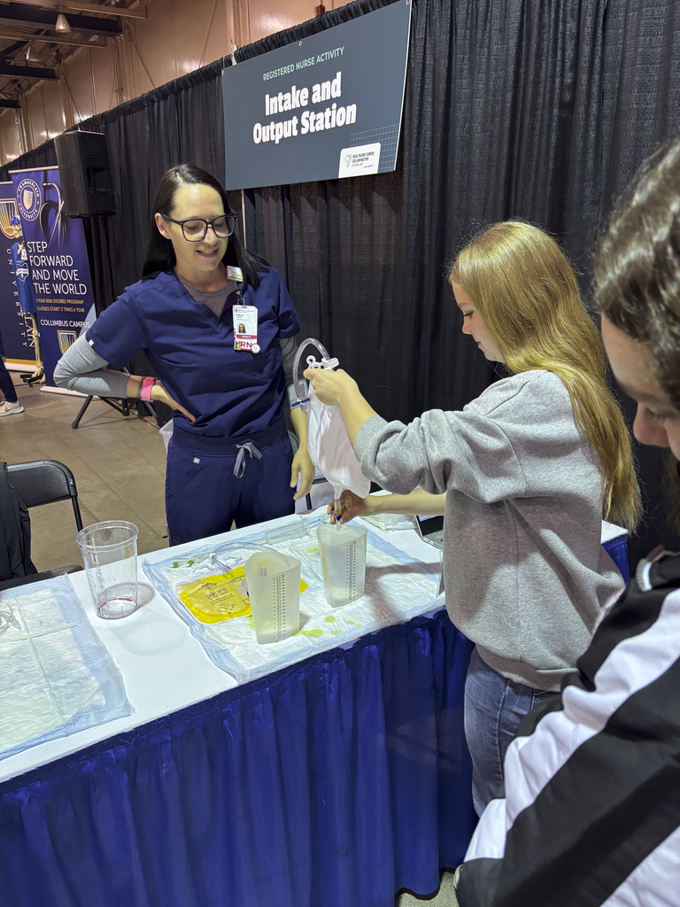 students at career fair