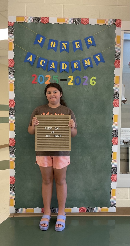 4th Grade - 1st Day of School