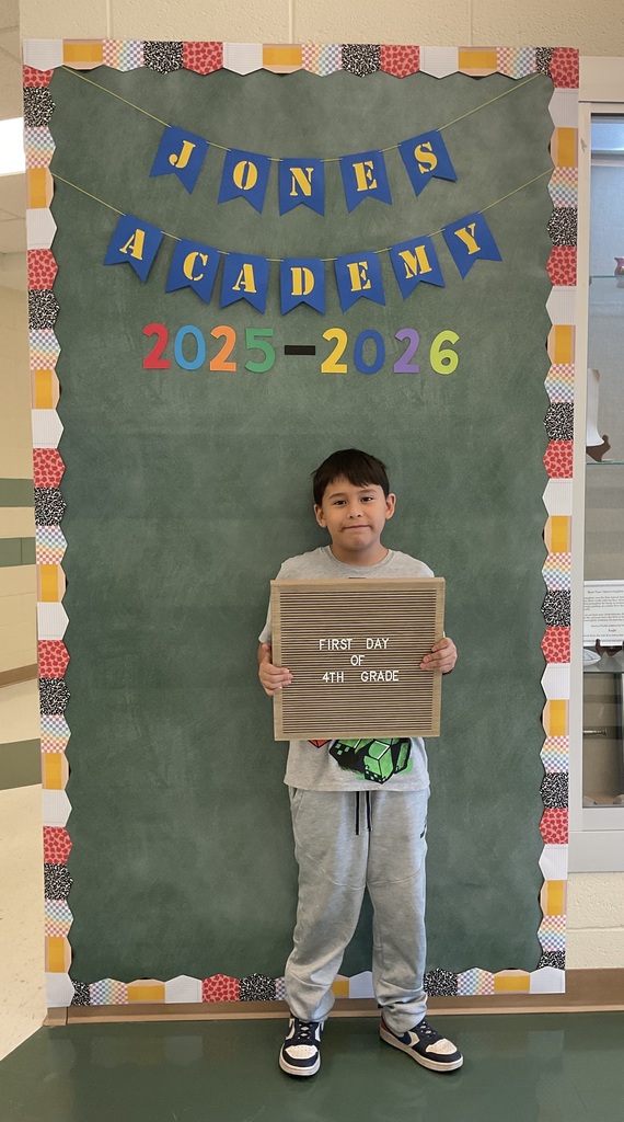 4th Grade - 1st Day of School