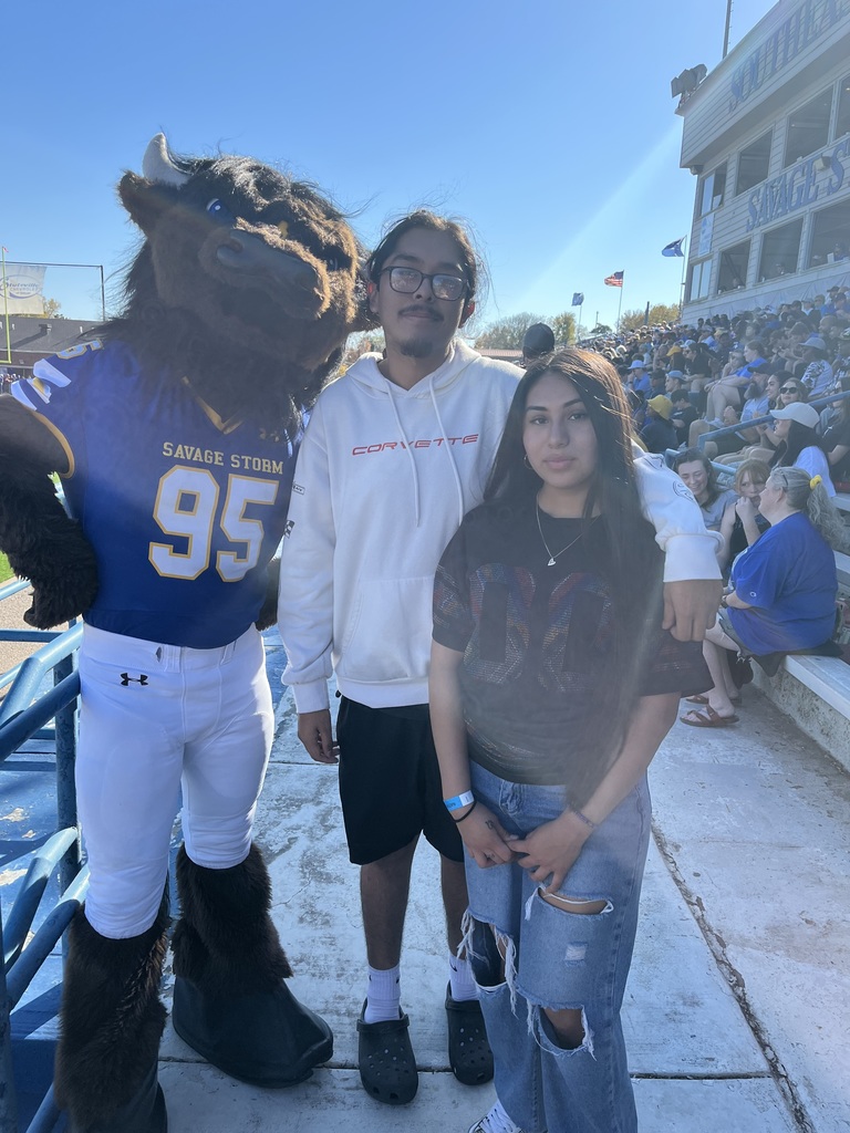 SOSU tailgate and football game