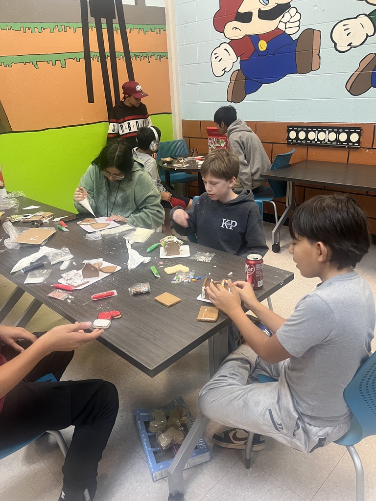 Elementary Boys Ginger Bread house