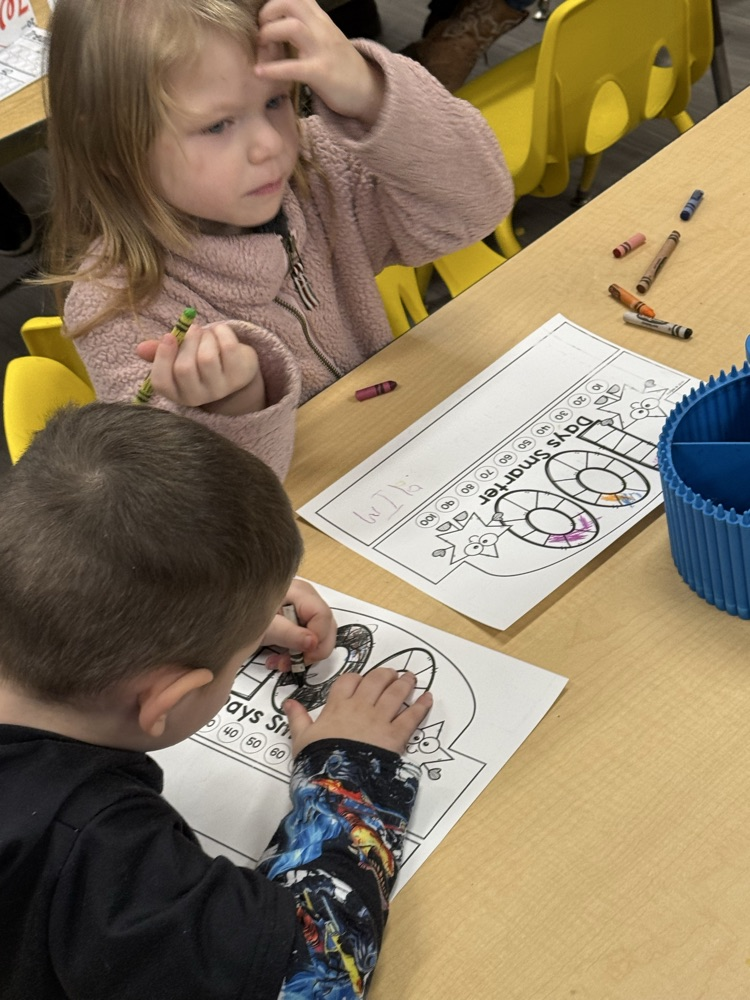 Coloring 100 Day crowns
