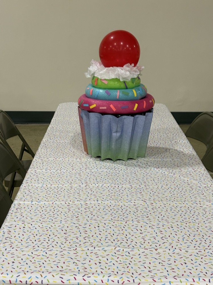 Cupcake Centerpiece