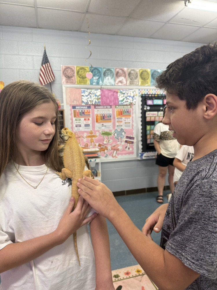5th Grade had a special visit from TaterTot to celebrate finishing our novel Holes. 