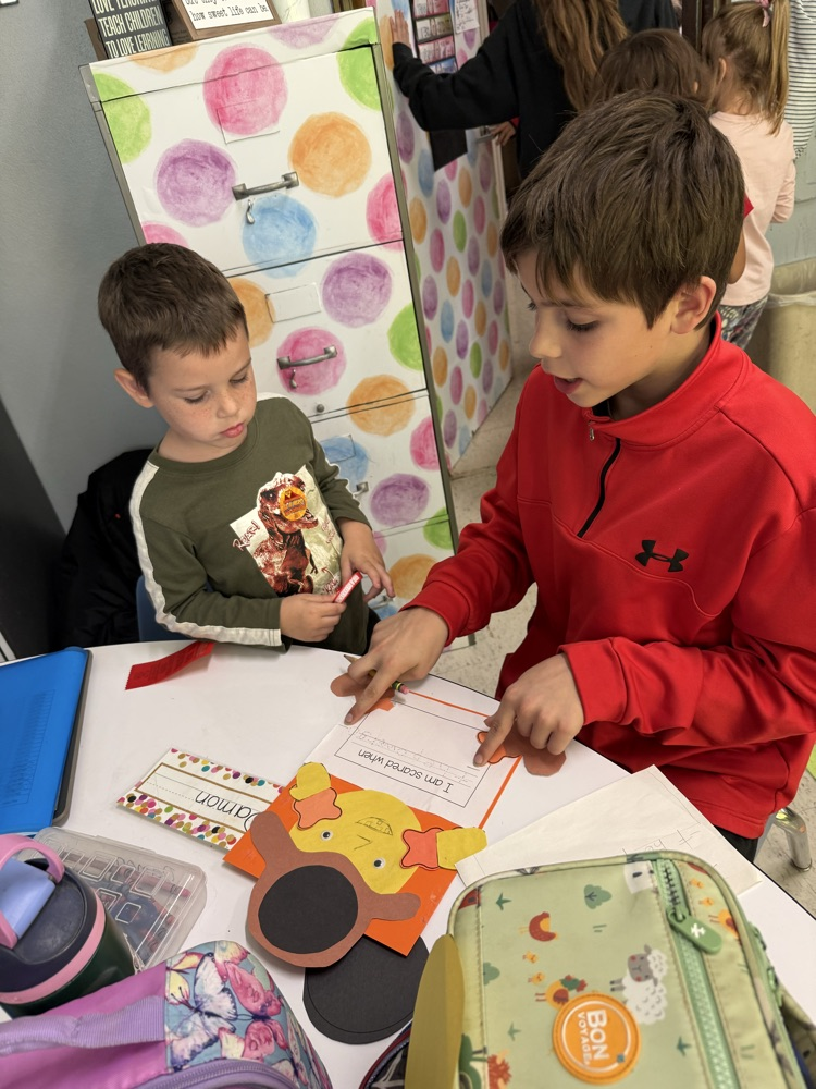 5th Grade helped their reading buddies write today!  