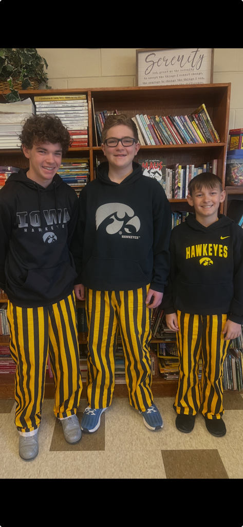 Students wearing Hawkeye gear