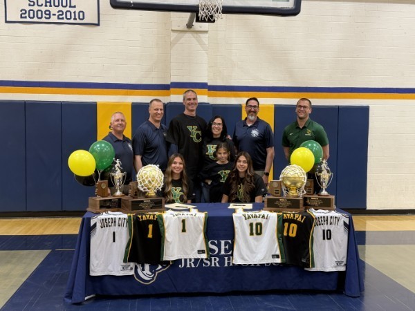 The Neill's and coaches