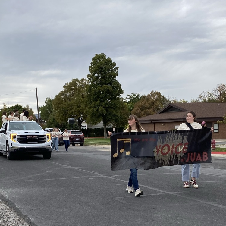 Homecoming parade 2025 (3)
