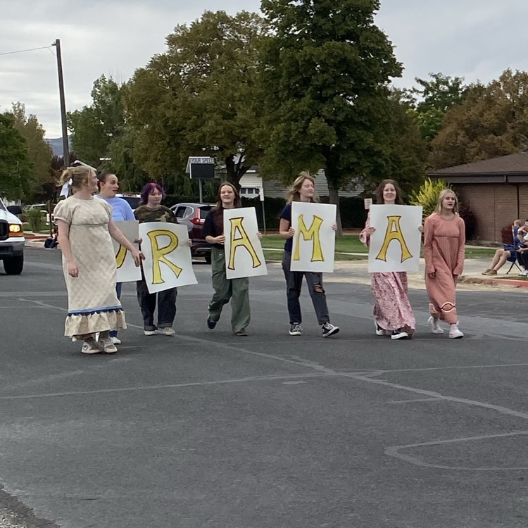 Homecoming parade 2025 (3)