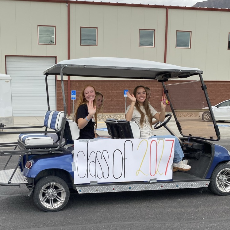 Homecoming parade 2025 (3)