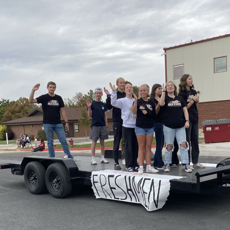 Homecoming parade 2025 (3)