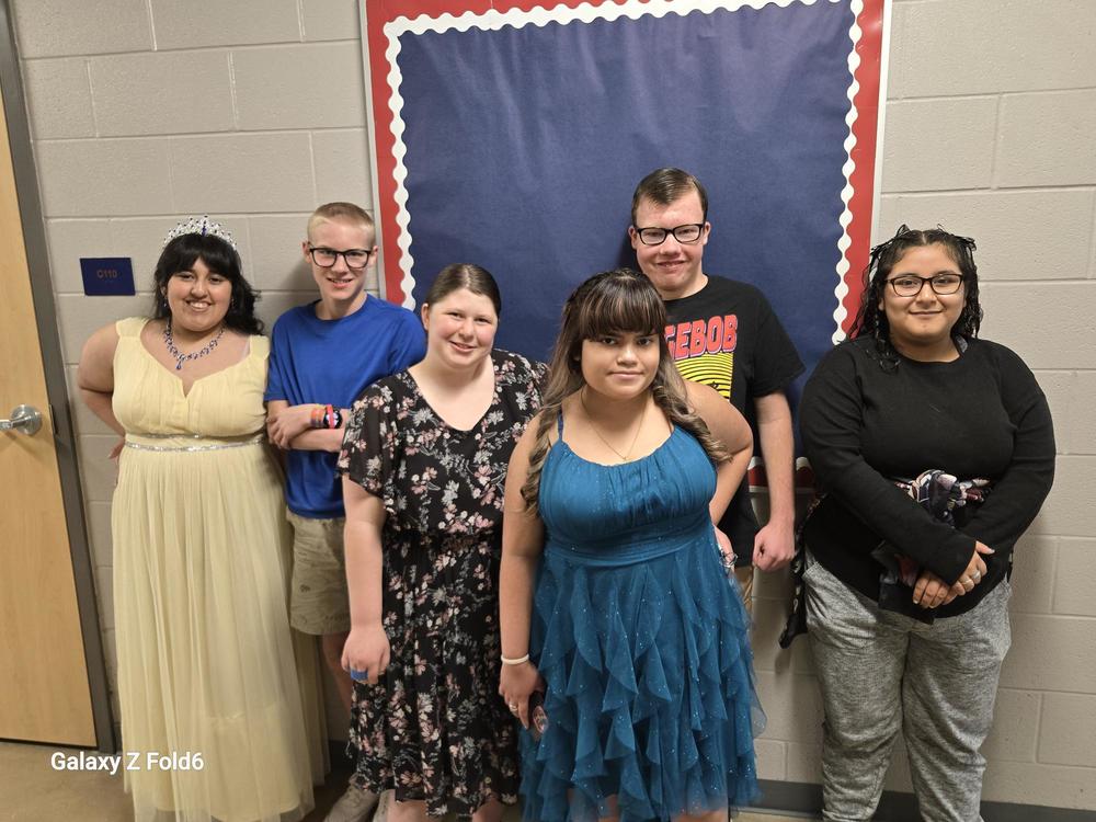 VMHS Essential Academics students ready to enter their prom event.