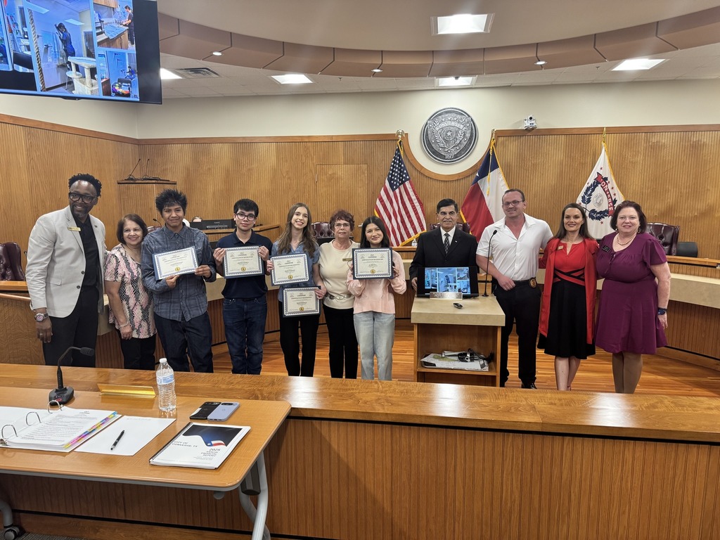 Students at the City of Converse Meeting
